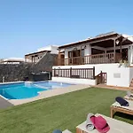 Villa Peaky *