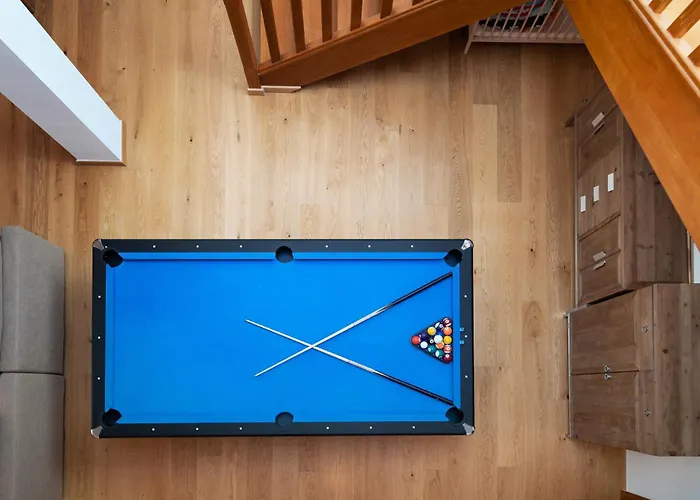 Peaky 别墅 雅伊萨